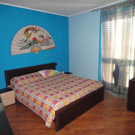 Cantina Molina Apartman Mandello del Lario Szoba fotó